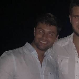 Meet your Posher, Felipe